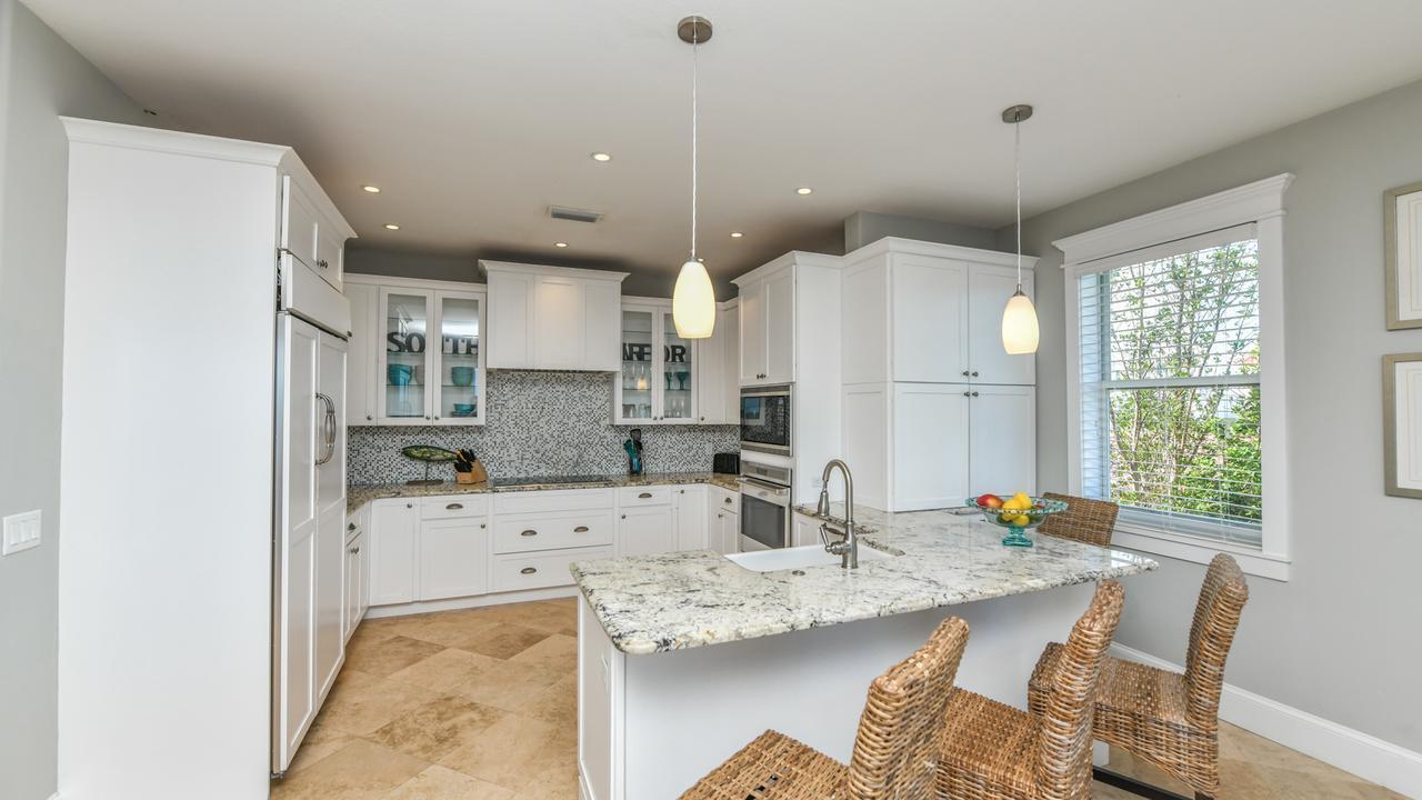 Bayfront Paradise Holiday home