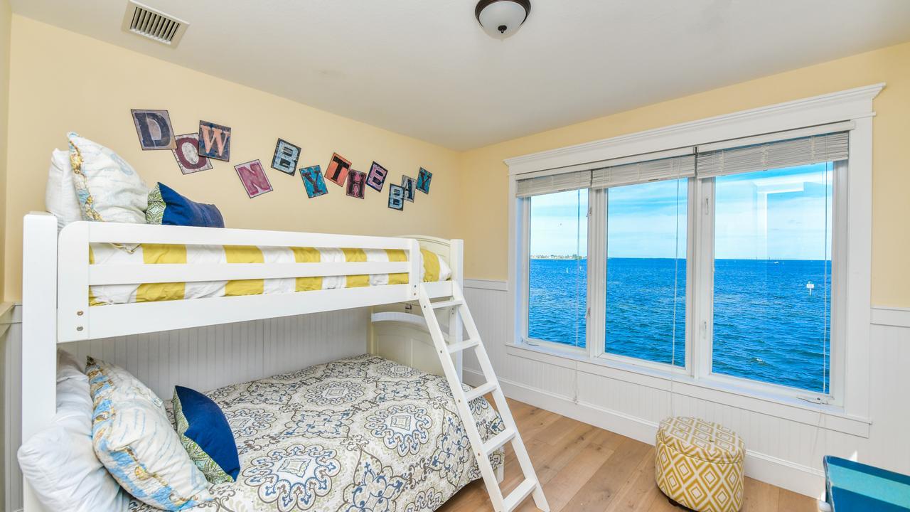 Holiday home Bayfront Paradise Holmes Beach