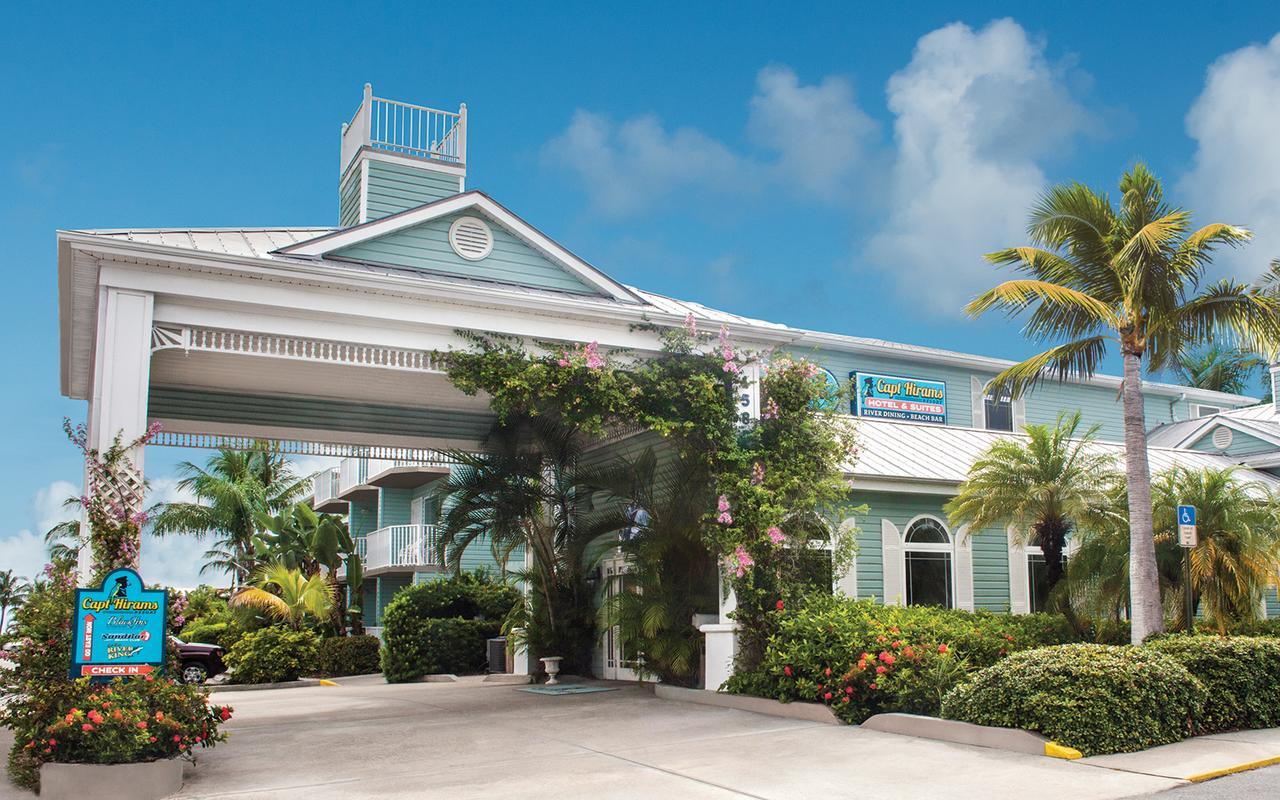 Capt Hirams Resort Sebastian