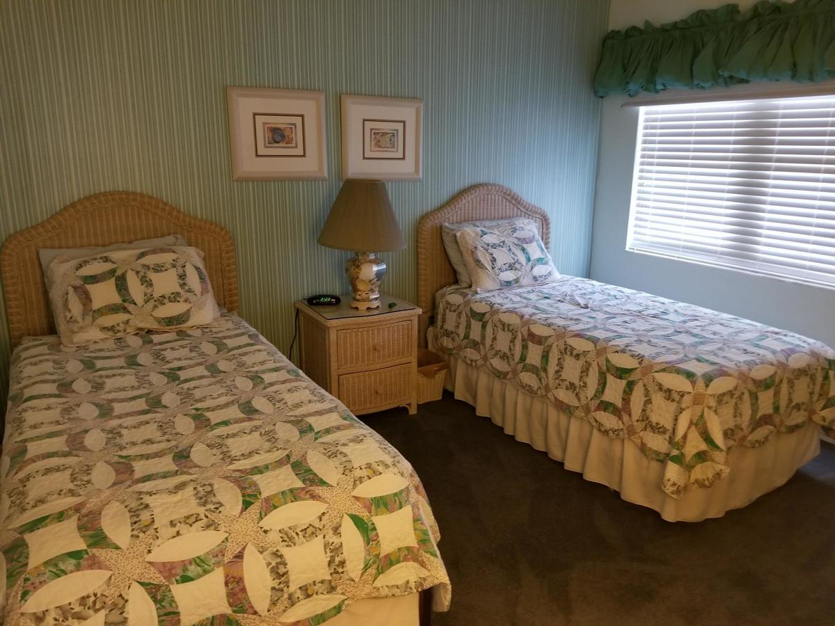 Hotel Pirates Cove Studios!