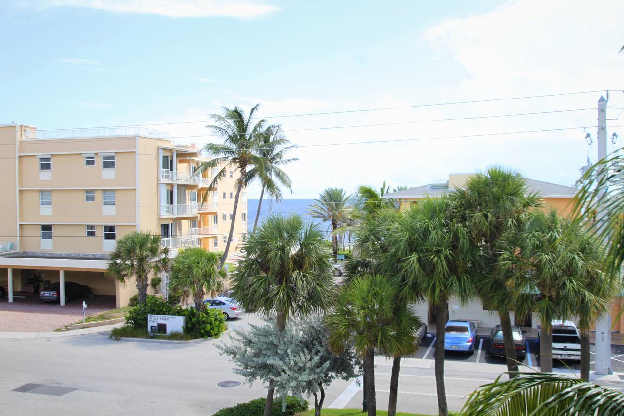 Sea Spray Inn