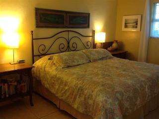 Mango Street Bed & Breakfast 3*