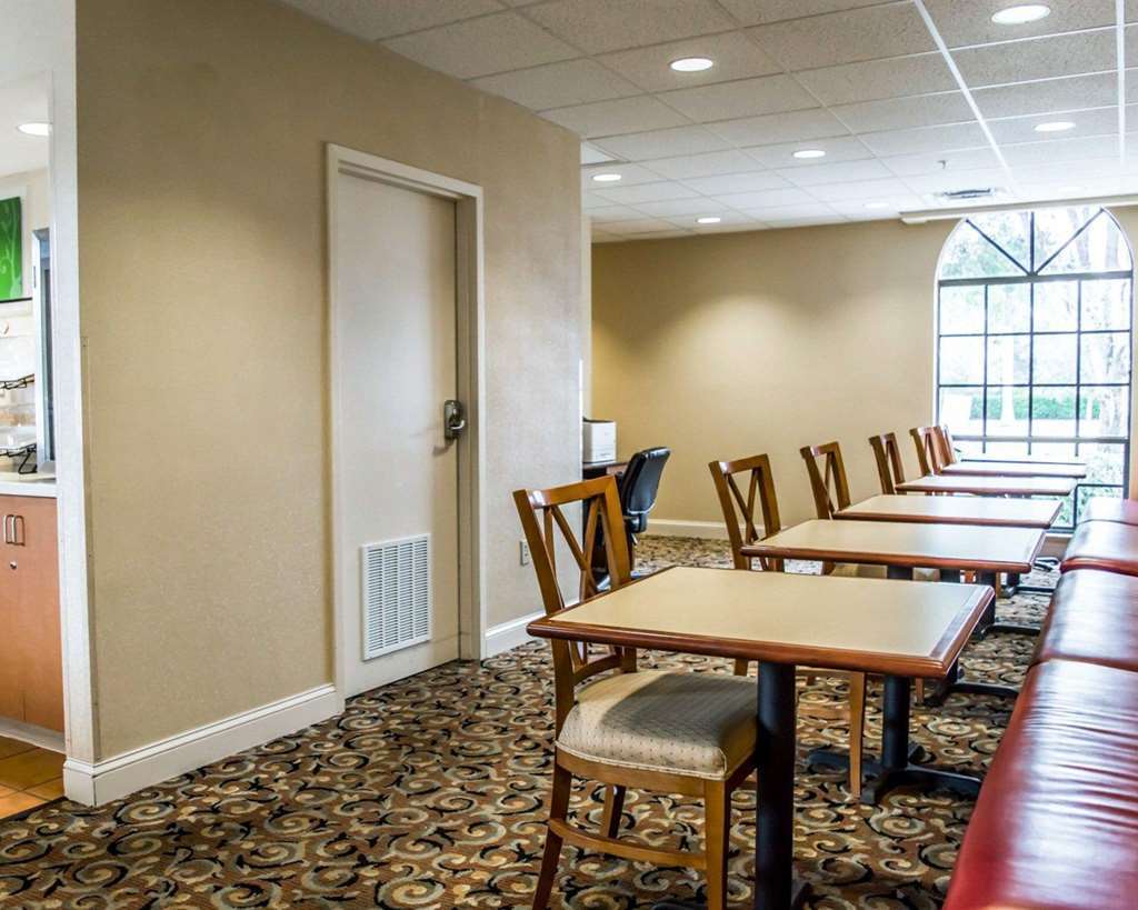 Baymont By Wyndham Bonita Springs