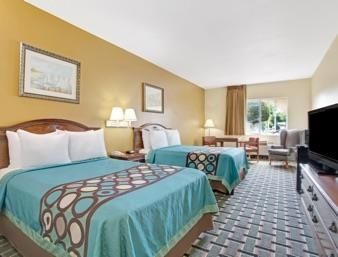 Super 8 By Wyndham Daytona 2*