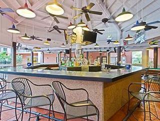 Baymont By Wyndham Near Busch Gardens Hotel 2*