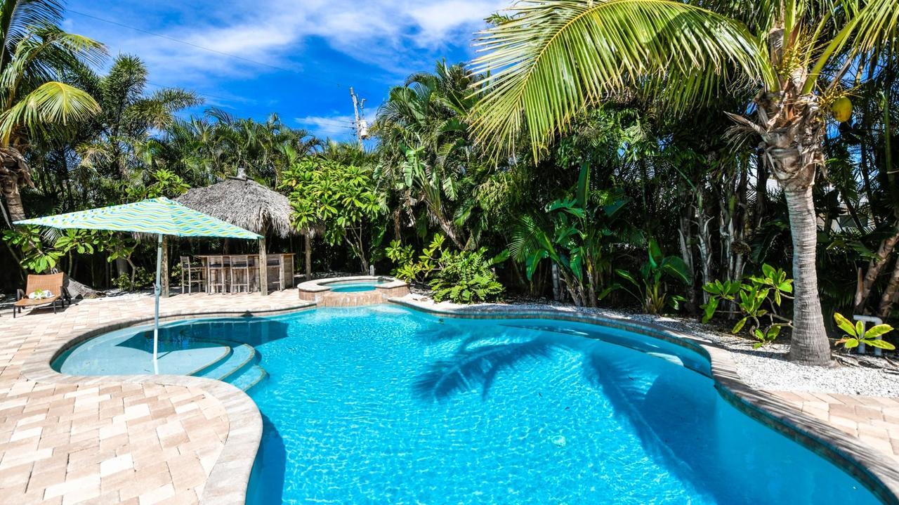 Island Life *