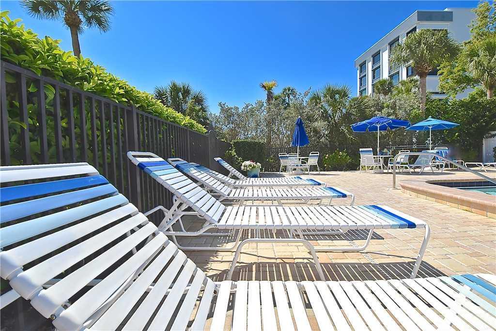 Bay Tree Club 106 Siesta Key