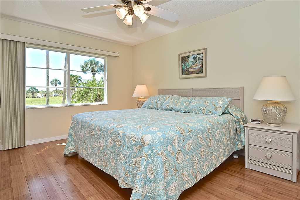 Bay Tree Club 106 Apartment