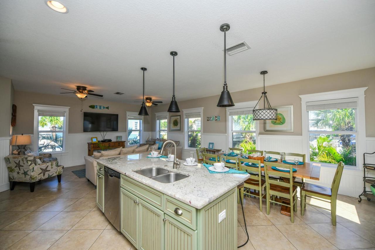Holiday home Nautical Tides