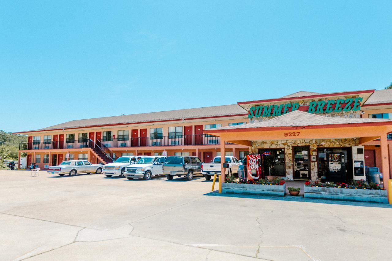 Motel Summer Breeze Upper Grand Lagoon