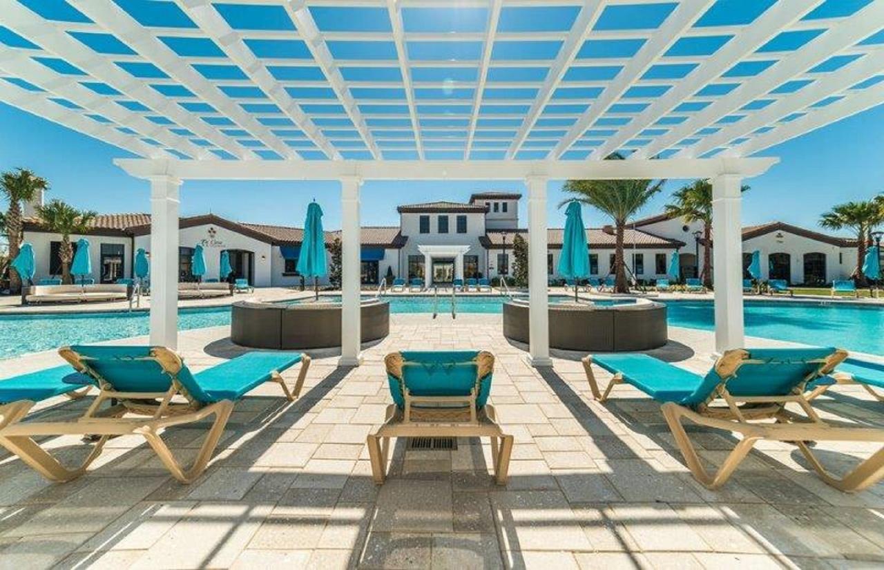 Windsor-5 Bed Townhouse W/splashpool-3808ww