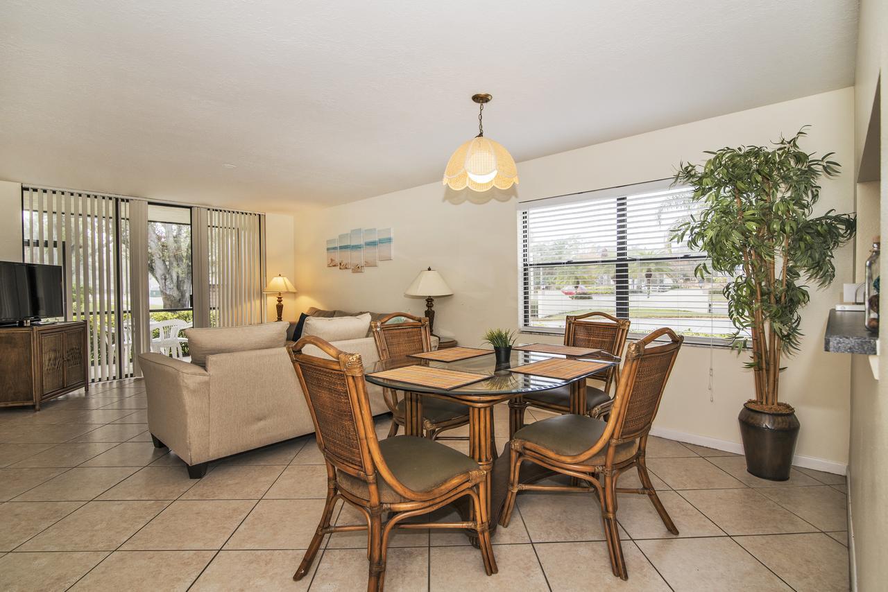 Villa Shorewalk 2 Bedroom 2 Bathroom Near Img And