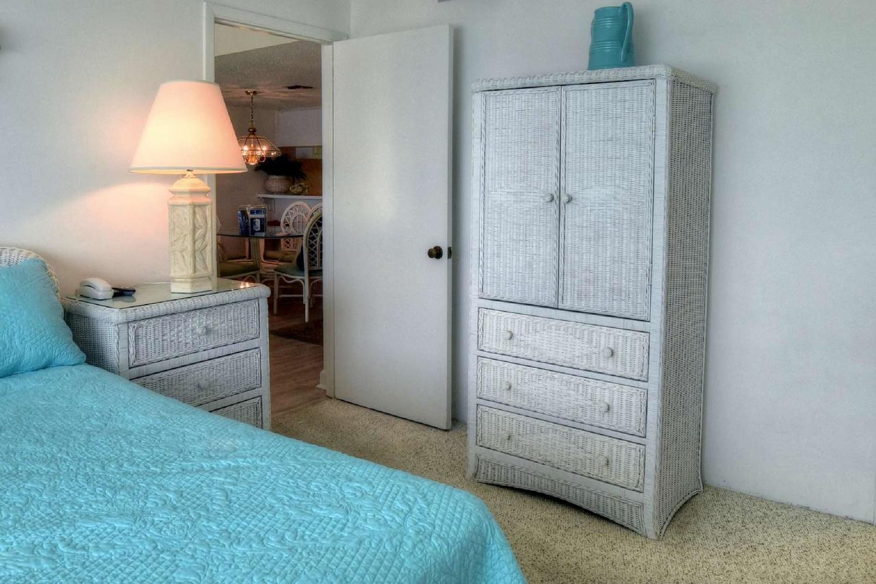 Pinnacle Port C1-203 Holiday home