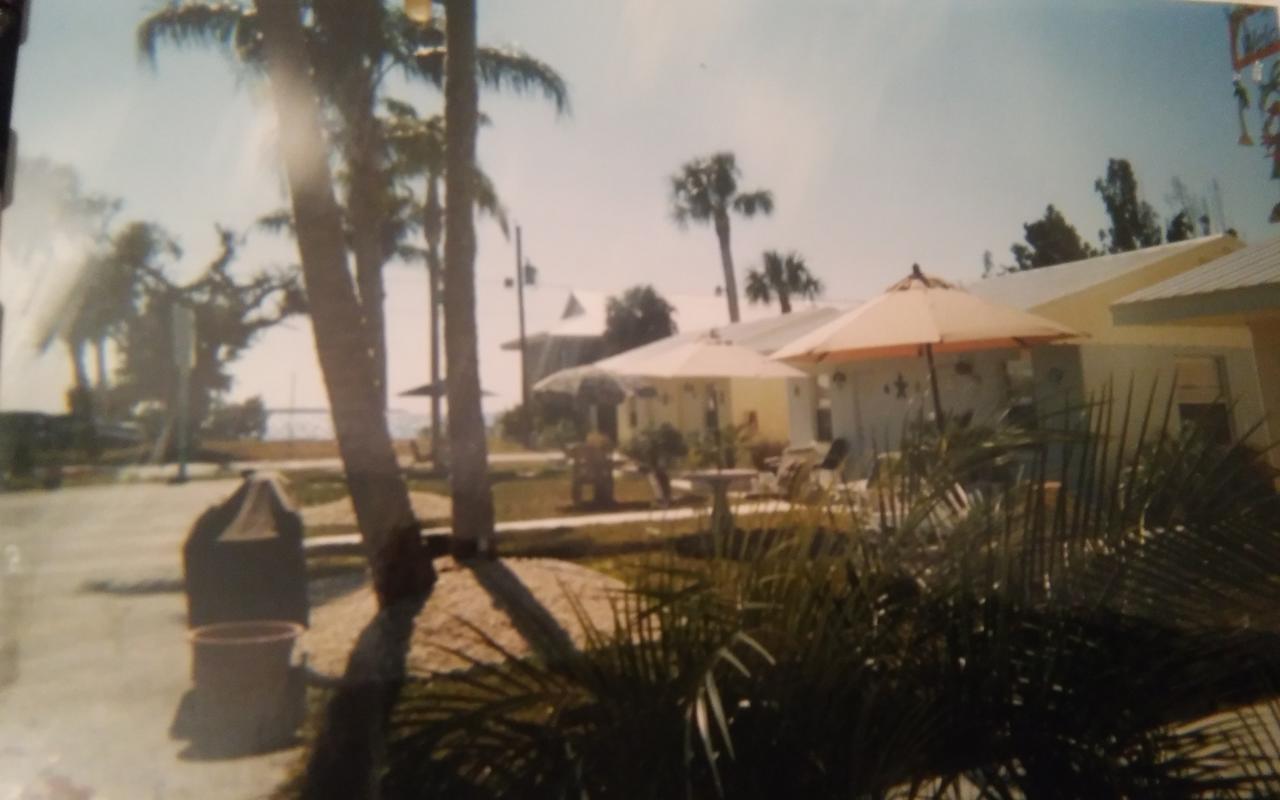 Motel Tropical Bay Extend A Suites
