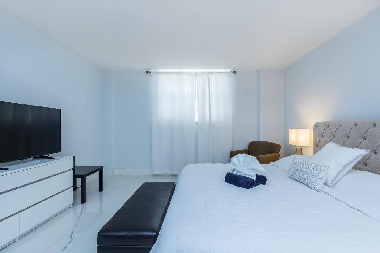 Apartment Two Bed At Sian Miami Hollywood
