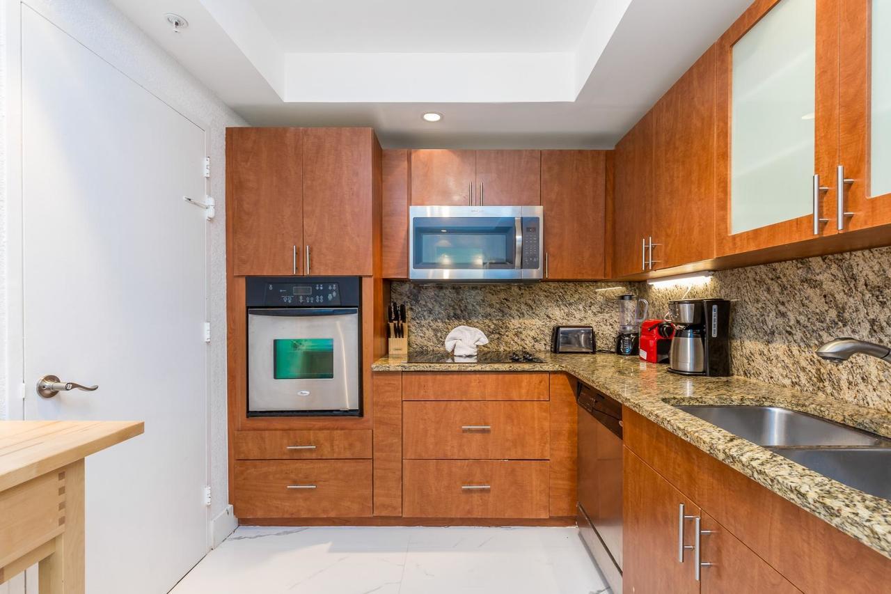 Apartment Two Bed At Sian Miami