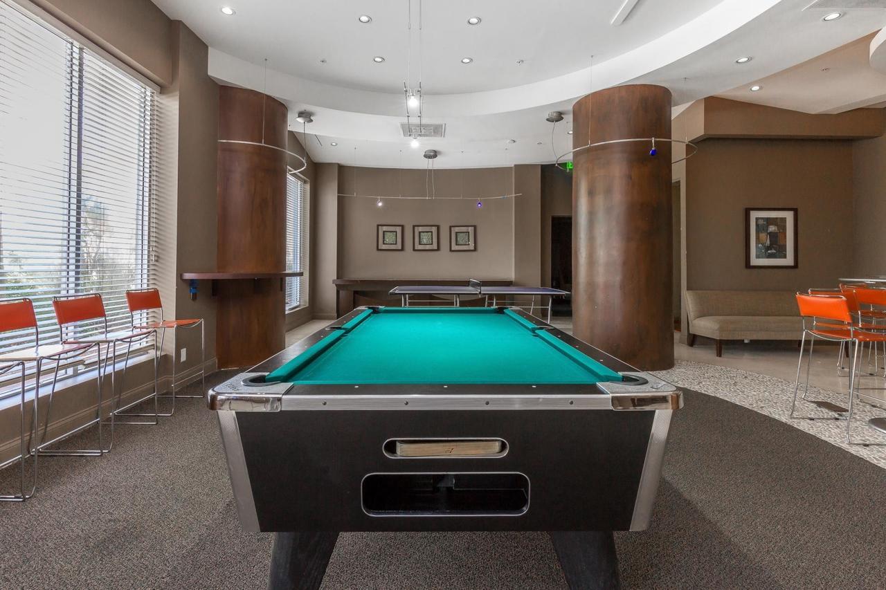 Apartment Two Bed At Sian Miami