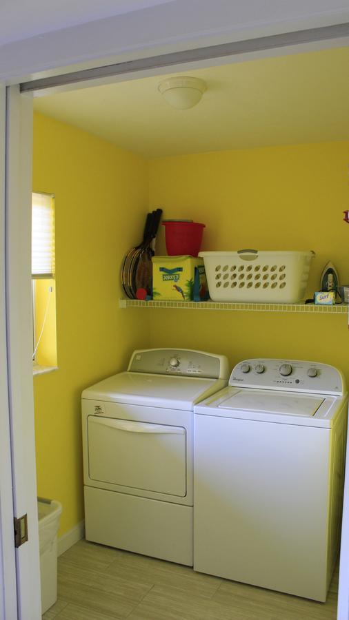 Pelicans Roost Gulf Front Inn 3*