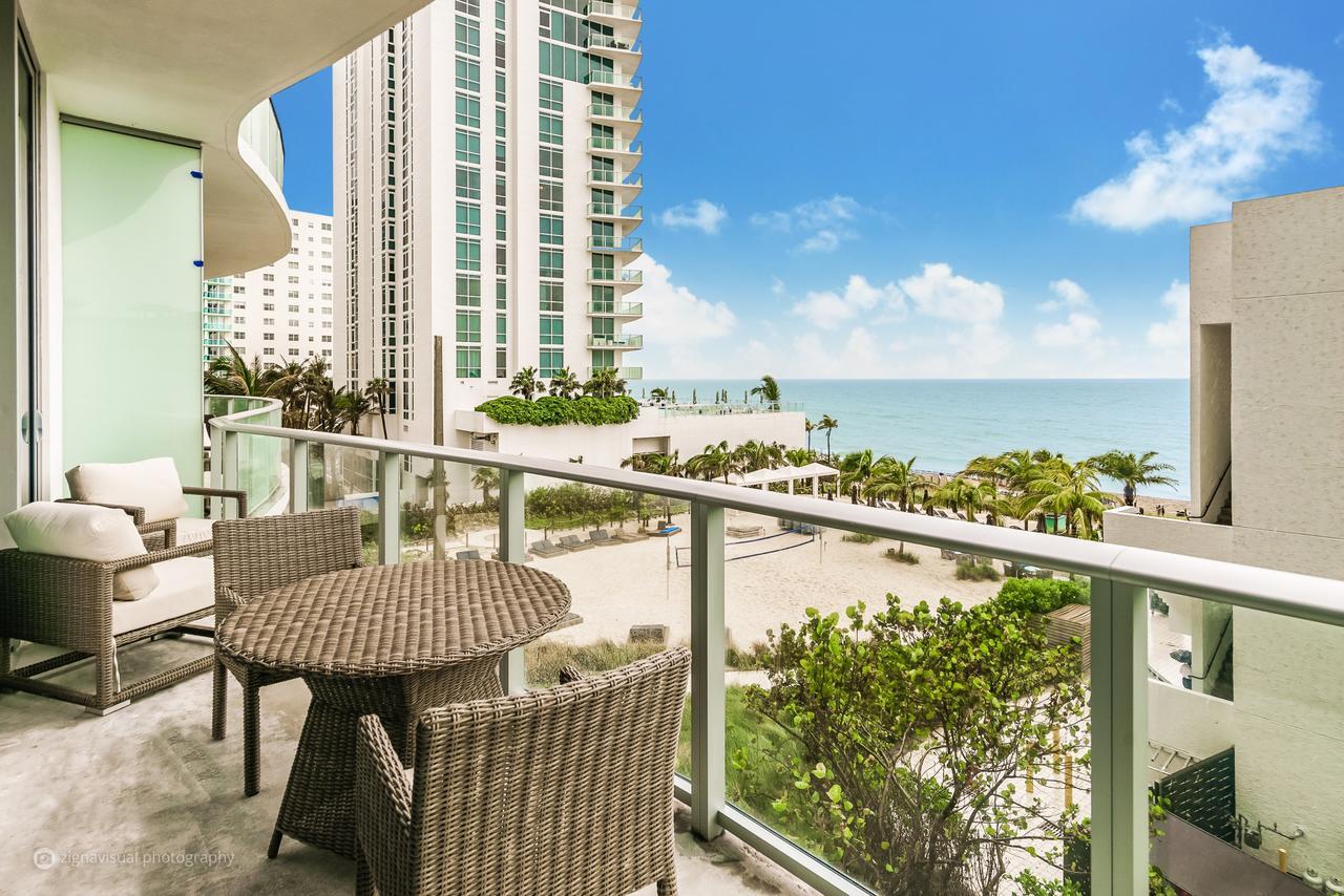 Contemporary Dania Beach