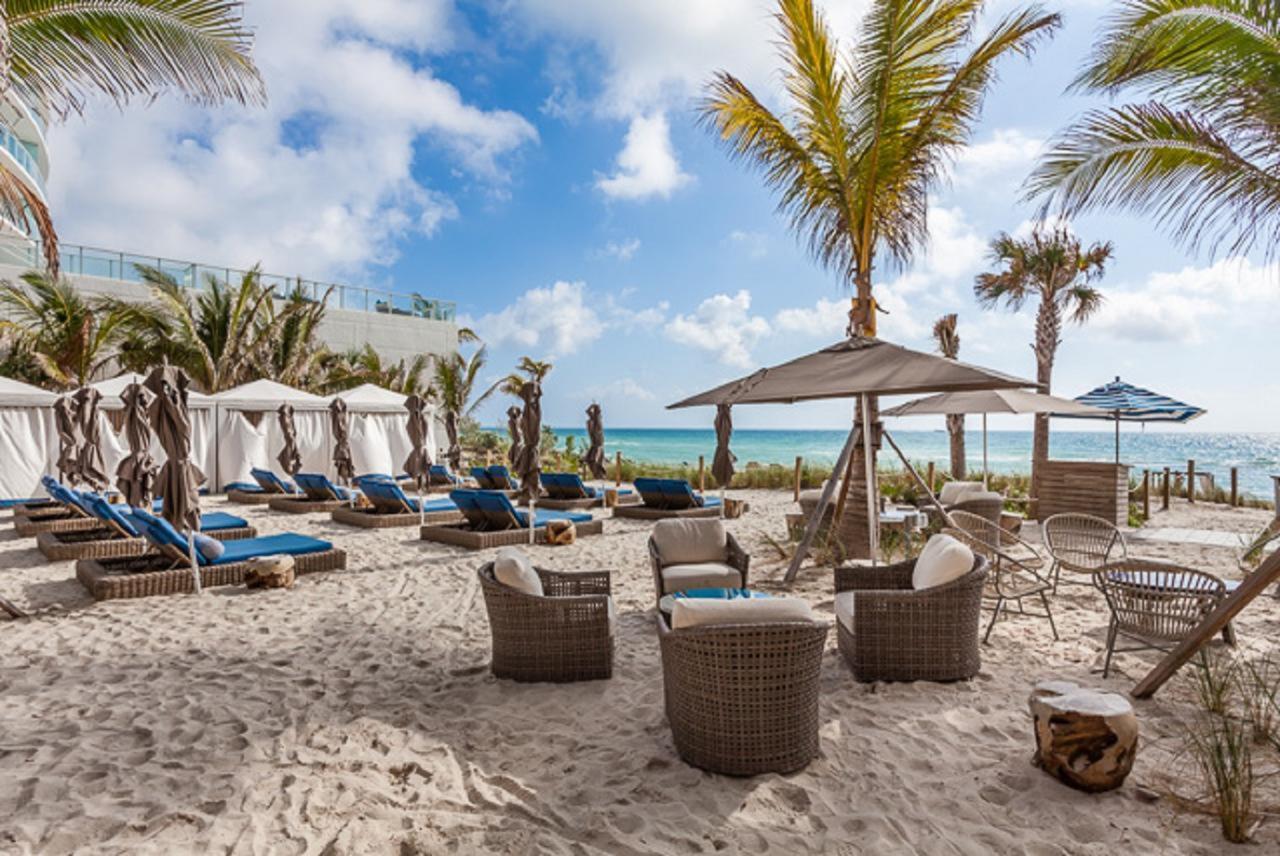 Contemporary Apartment Dania Beach