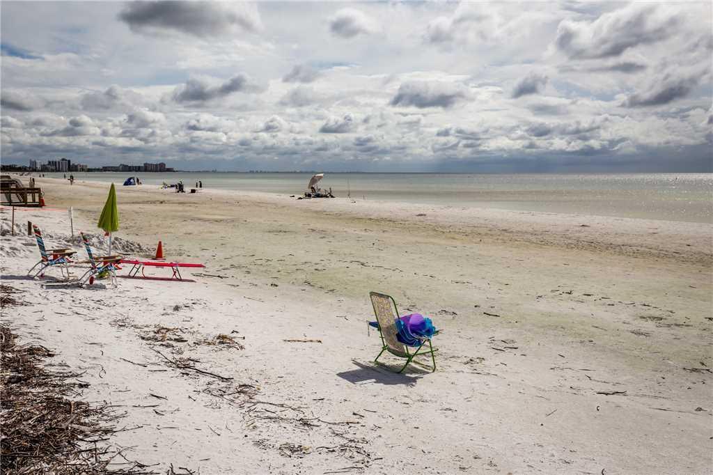 Holiday home Strandview Tower 203 Fort Myers Beach