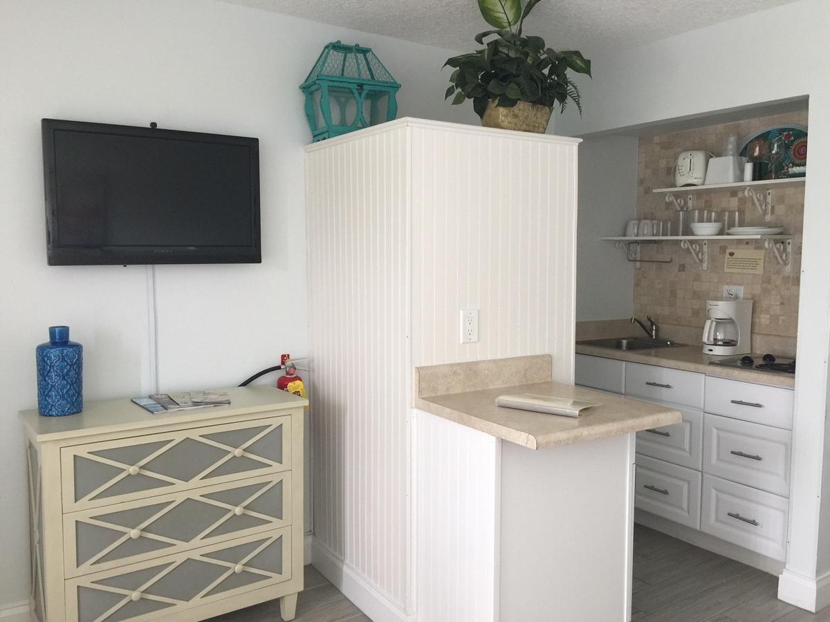 Tuckaway Shores 3*