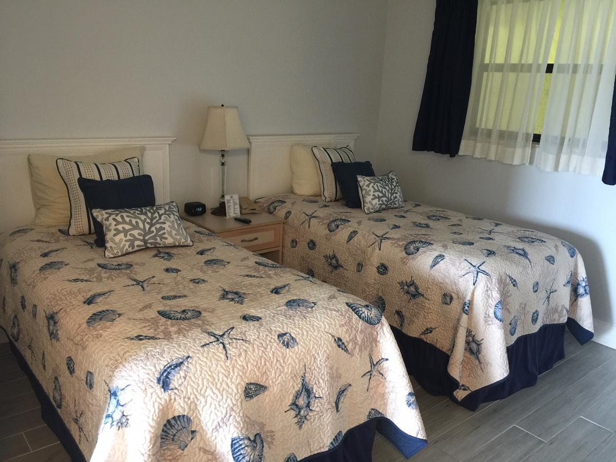 Tuckaway Shores 3*