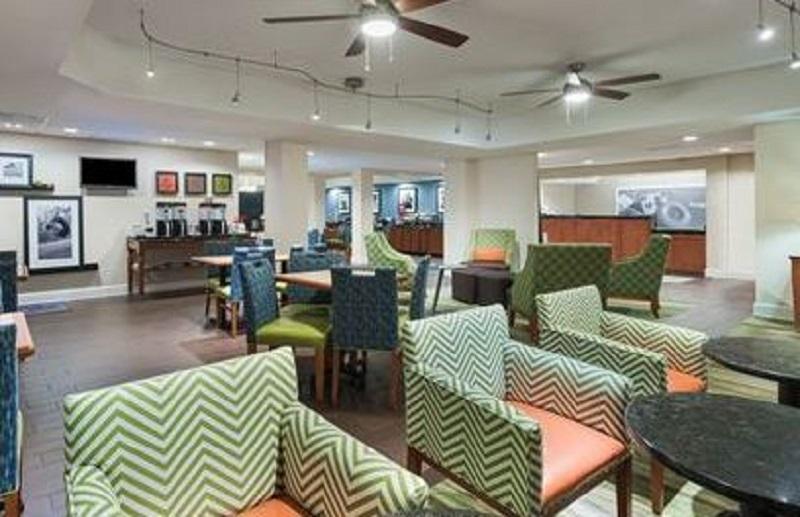 Hampton Naples North Hotel 3*
