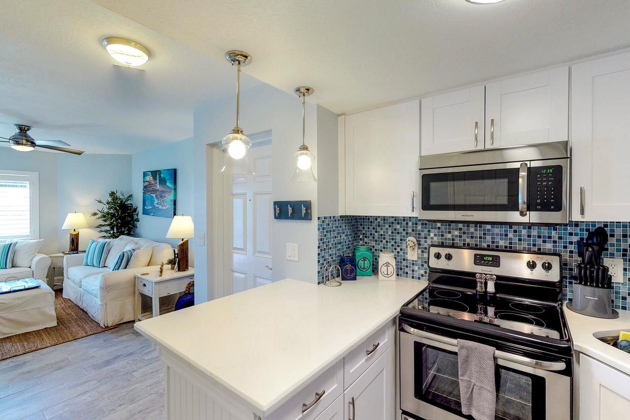 Apartment Royal Palace Cape Canaveral