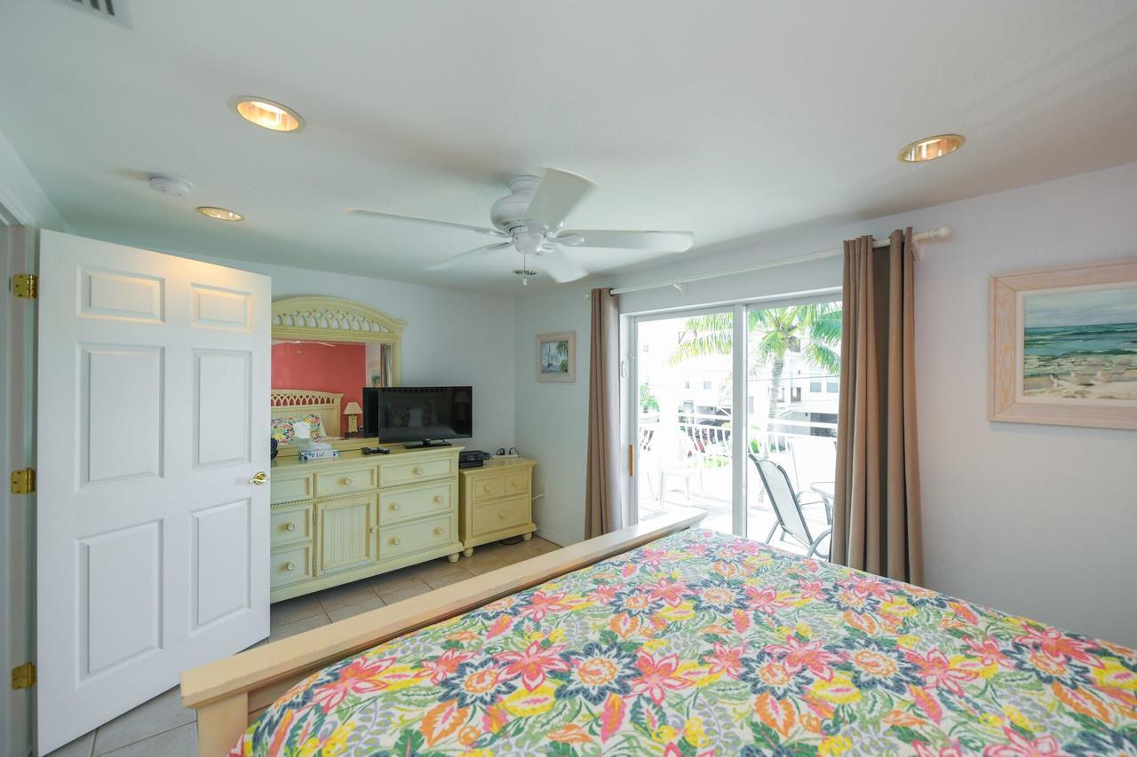 Ljs On By Beachside Management Apartment Siesta Key