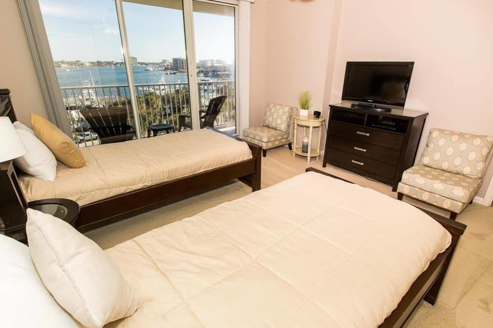East Pass Towers By Holiday Isle Hotel 3*