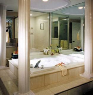 Westgate Town Center Hotel 4*
