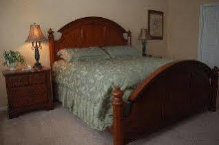 Area Standard Homes With Pool 4*
