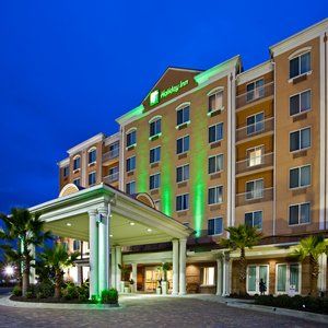 & By Ihg Lake City