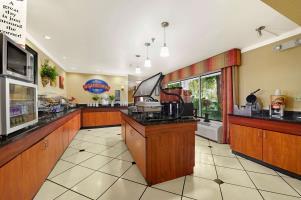 Baymont By Wyndham Celebration Hotel 3*