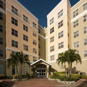 Myers Sanibel Hotel Truckland