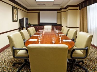 Hotel & By Ihg 4*