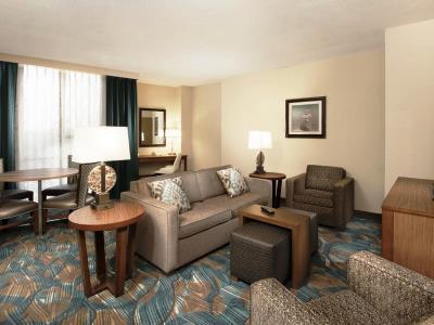 Doubletree By Hilton West Palm Airport