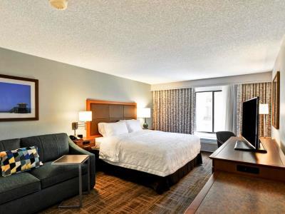 Hotel Hampton 4*