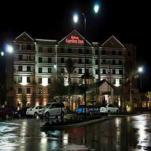 Hilton Garden Town Center 3*