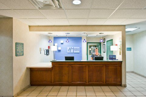 Express & Plant By Ihg