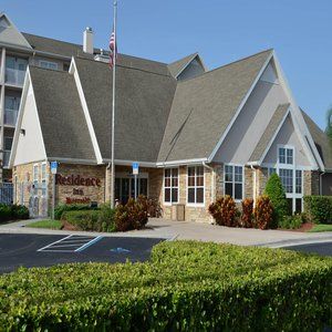 Hotel By Marriott