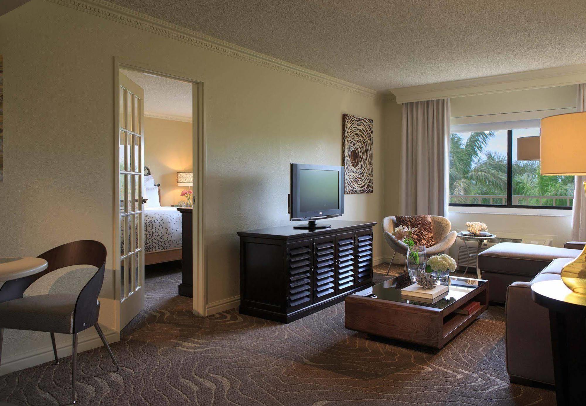 Renaissance Hotel
