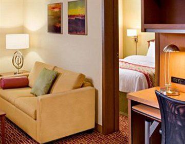 Towneplace Miami West Area Hotel