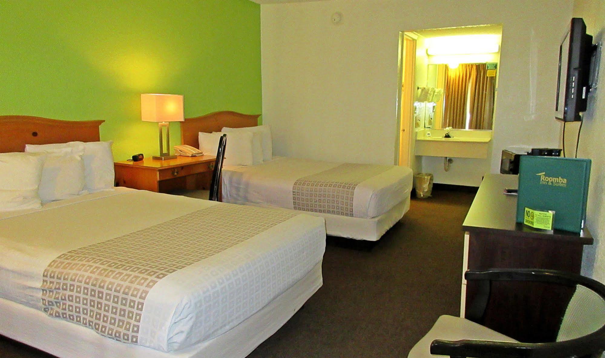 Roomba & At Old Town Hotel Kissimmee