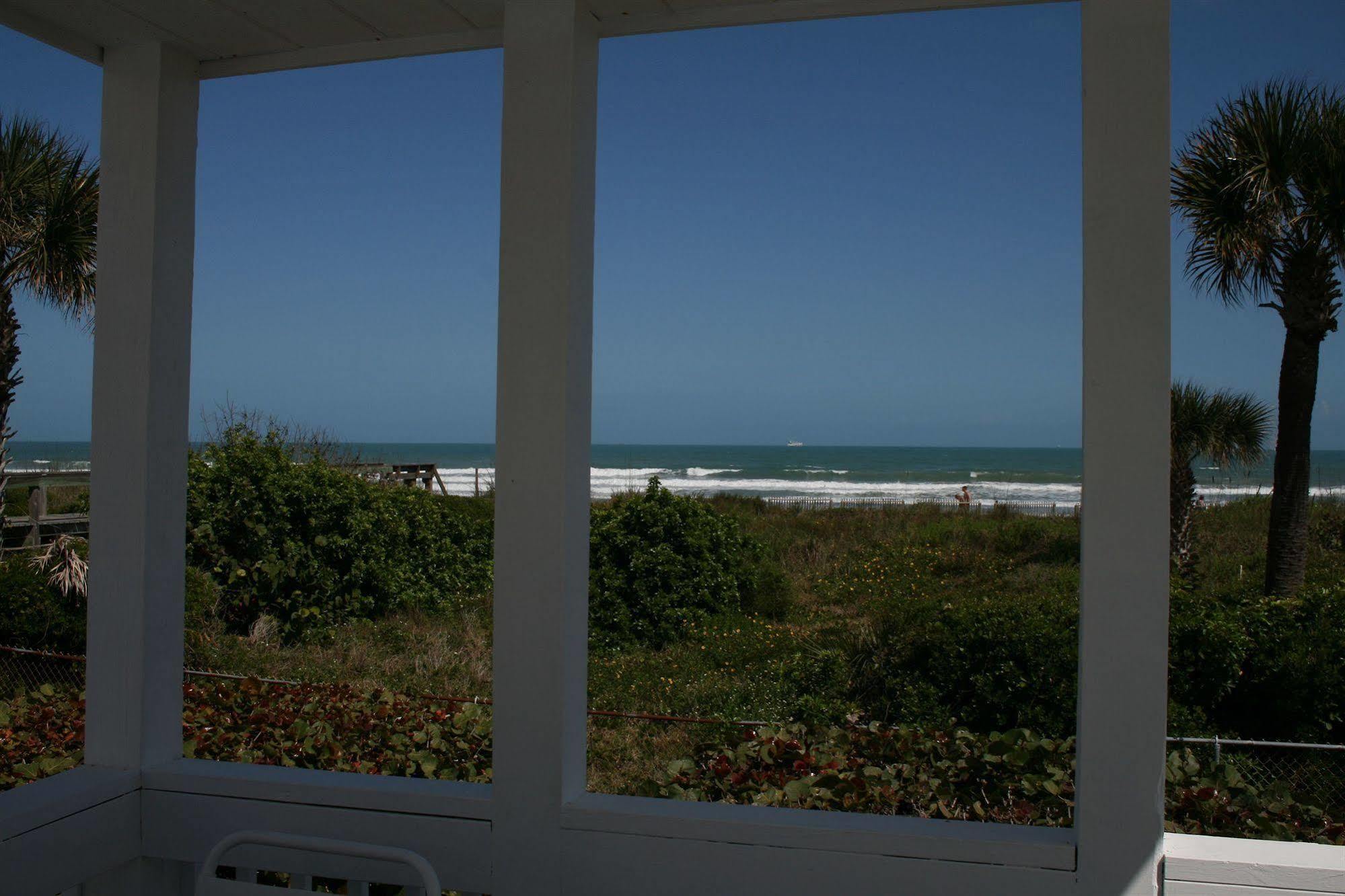 Royal Mansions Cape Canaveral