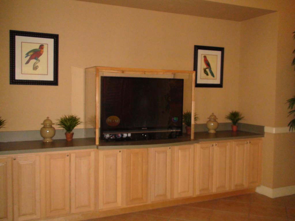Villas At Seven Dwarfs Lane Resort Kissimmee
