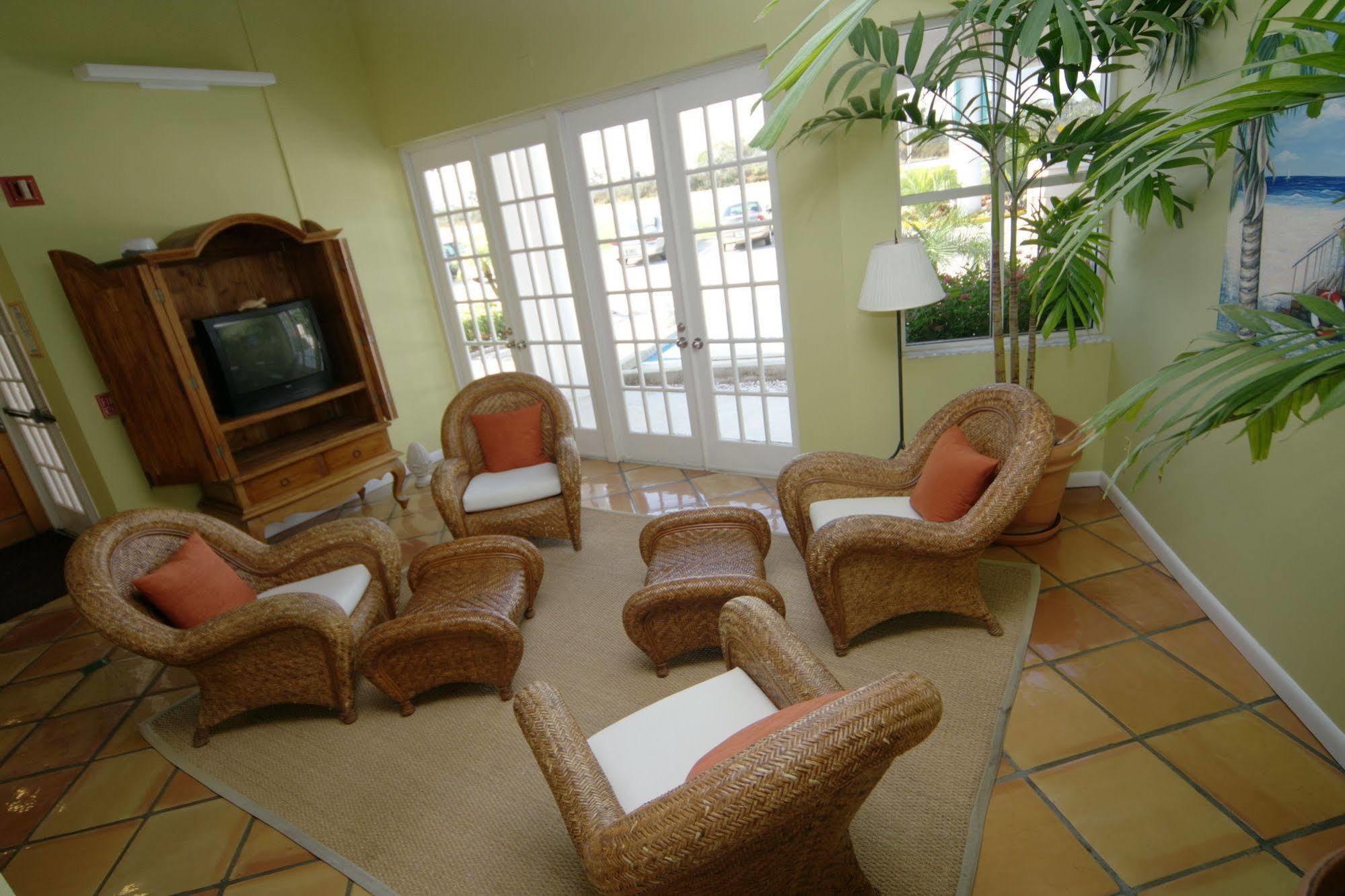 Waterfront Hotel