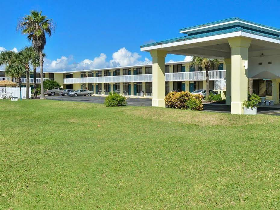 Motel America's Value - Satellite 2*