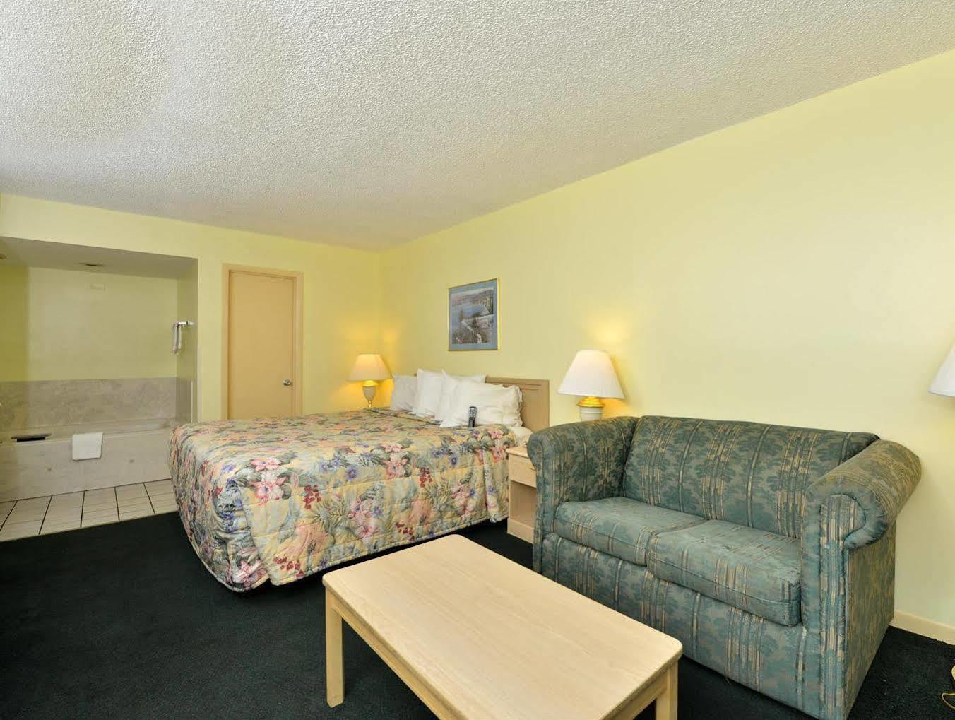 Motel America's Value - Satellite Satellite Beach